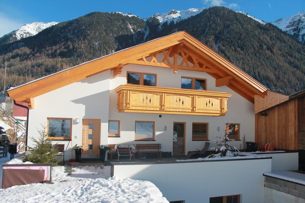 Haus Sennhof Apartment Umhausen Bagian luar foto